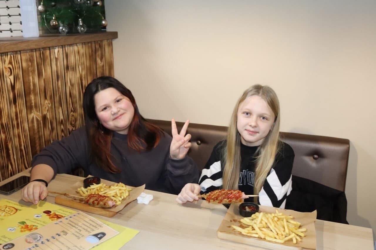 У селищі на Чернігівщині мешканці з’їдають не одну тисячу бургерів