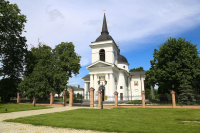 Воскресенська церква – усипальниця Кирила Розумовського